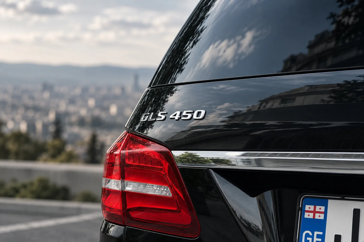Mercedes-Benz GLS 450 (7-seater) 2019 - rear view - RentGeo Cars